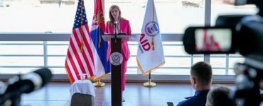 En Serbie, plusieurs ONG financées par l’Usaid visées par des descentes de police