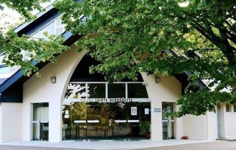 Un homme interpellé après des dégradations commises sur une église près de Nantes