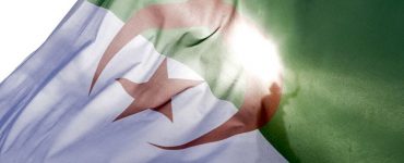 Un Algérien, visé par une OQTF, refoulé à Oran malgré sa carte d’identité valide