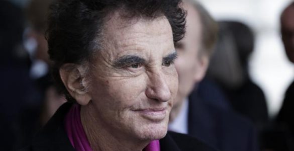 Bousculé lors d’un rassemblement à Paris, Jack Lang transporté à l’hôpital