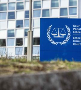 Donald Trump signe un décret prévoyant des sanctions contre la Cour pénale internationale, Israël félicite le président américain