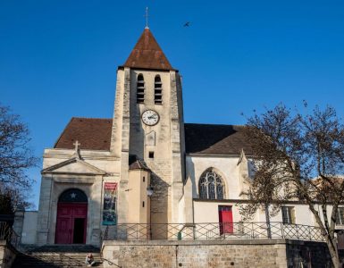 [Info VA] Limay : Un homme défèque dans l’église et vole le téléphone du prêtre