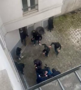 PARIS. Des jeunes Kurdes antifascistes attaqués par des Loups Gris turcs ?