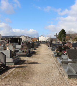 Cimetière de Maizières-lès-Metz — photo d’illustration sans lien établi avec les dégradations