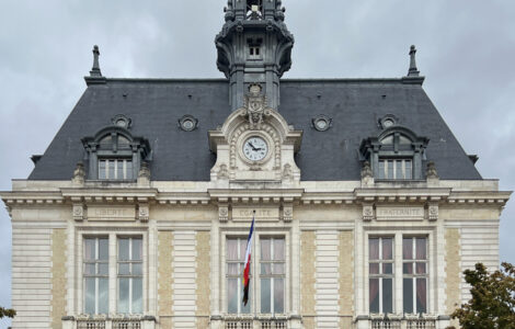Hôtel de ville de Corbeil-Essonnes en 2023