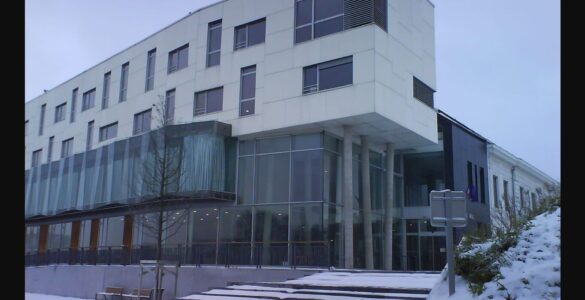 Mairie d’Haubourdin sous la neige