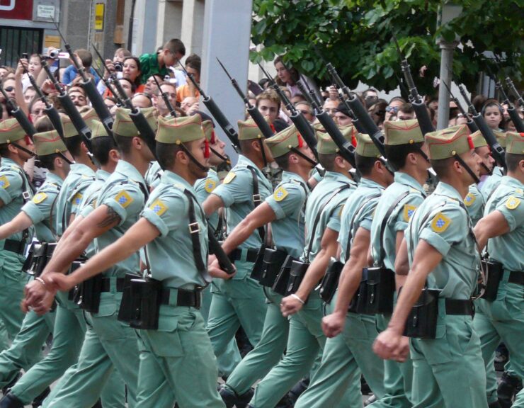 Des légionnaires espagnols défilent à Saragosse en 2008. Photo d’illustration, sans lien avec le rassemblement annoncé à Ceuta.