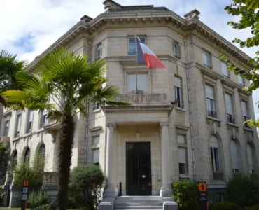 Illustration Bladi d'un article sur l'annulation d'une OQTF visant un ressortissant marocain à Pau