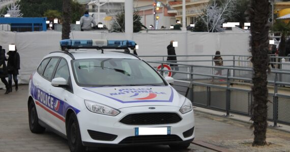 Véhicule de la Police nationale — photo d’illustration, sans lien avec les faits du Chaudron