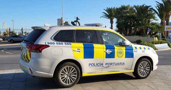 Véhicule de la police portuaire dans le port de Ceuta, photographie d’illustration.