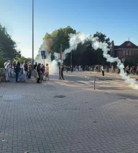 Photographie utilisée par France 3 Hauts-de-France pour illustrer l’article sur les violences devant le lycée Fernand-Degrugillier à Auchel. Date de prise de vue non vérifiée.