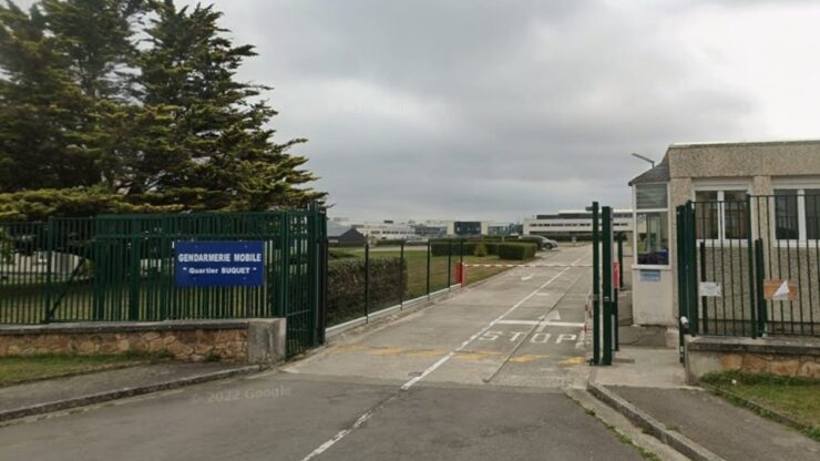 Quartier Buquet, siège de la gendarmerie mobile de Brest. Vue Google Maps publiée par Ouest-France le 9 octobre 2026 ; date de prise de vue non précisée.