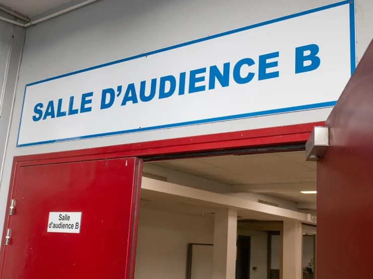 Visuel accompagnant le reportage sur le jugement de non-assistance à personne en danger à Chiconi, Mayotte Hebdo.
