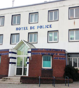 Hôtel de police de Dunkerque, quai des Hollandais. Archives Delta FM.
