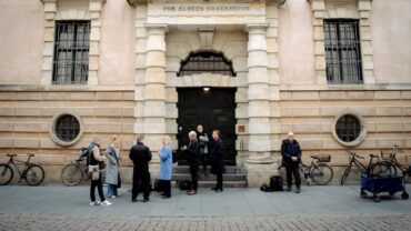 Illustration du procès à Copenhague après la mort du policier suédois Christian Zedig