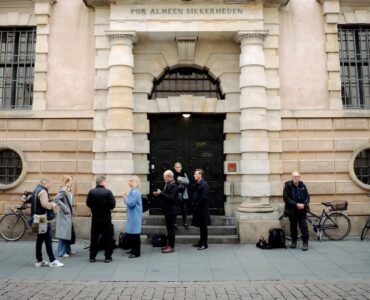 Illustration du procès à Copenhague après la mort du policier suédois Christian Zedig