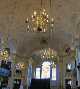 Intérieur de l’église St Martin-in-the-Fields à Londres, le 17 janvier 2026. Ce lieu n’est pas concerné par un projet de conversion dans le sondage.