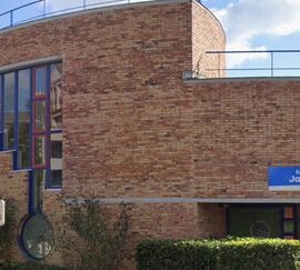Groupe scolaire Jacques-Tati à Évry-Courcouronnes, concerné par une agression d'enseignante en septembre 2026.