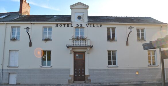 Façade de la mairie de Saint-Jean-de-Boiseau