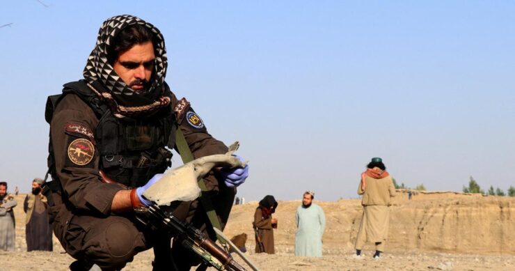 Illustration des discussions entre la France et les talibans sur l'expulsion d'Afghans en situation irrégulière