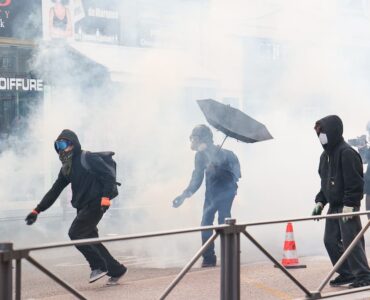 Manifestation et gaz lacrymogènes