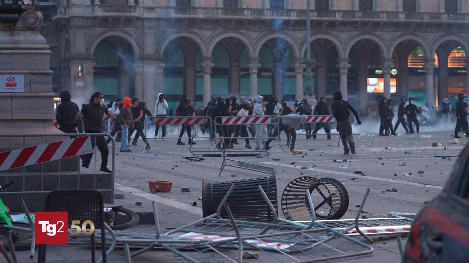 Affrontements lors des manifestations en Italie à Milan, Bologne et Turin