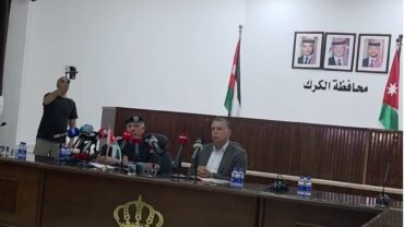 Autorités jordaniennes en conférence de presse à Karak, après l'attaque de l'église de Hammoud, 23 octobre 2026