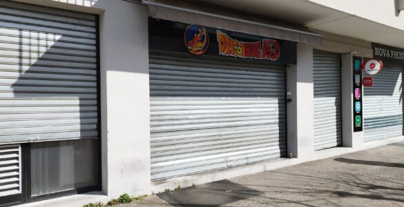 Sous-sol du restaurant Dragon Ball Food à Vaulx-en-Velin, où de la drogue et des armes ont été découvertes