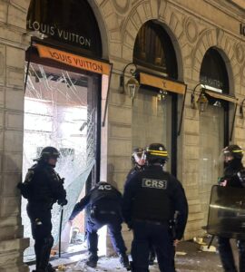Boutique Louis Vuitton à Lyon après les pillages du 17 octobre 2026
