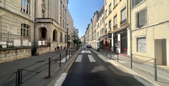 Vue de la rue de Saint-Cyr dans le quartier de Vaise à Lyon, archive du 6 juin 2023