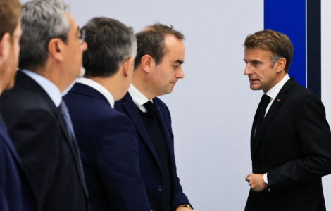 Emmanuel Macron au cours d'un déplacement, photographie AFP utilisée par La Dépêche