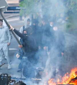 Attaques incendiaires en marge des mobilisations lycéennes à Marseille