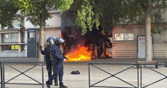 Incendie à l'entrée du lycée Henri-Moissan de Meaux