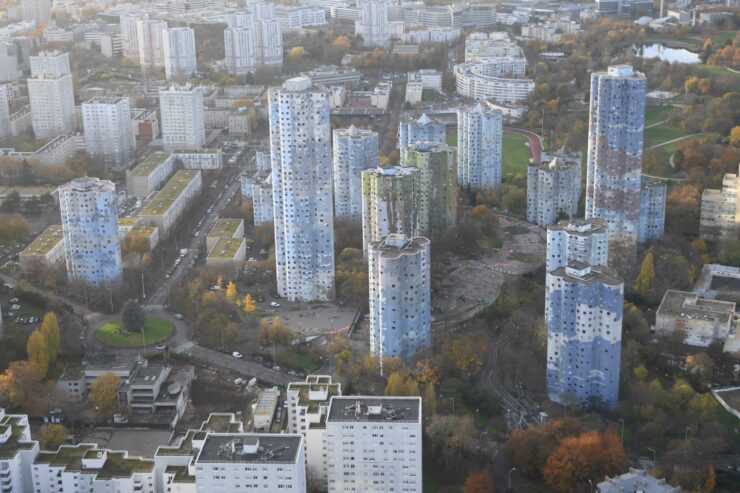 Vue aérienne des tours Nuages dans le quartier du Parc-Sud à Nanterre