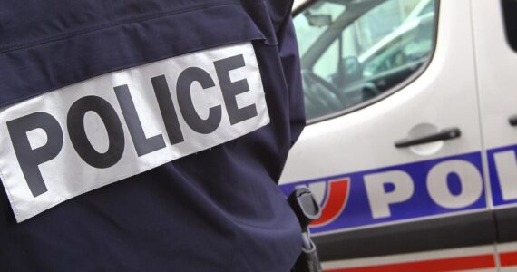 Illustration d'un policier dans l'affaire Lotfi T., condamné pour partage illégal d'informations