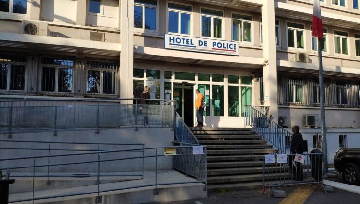 Photographie accompagnant le reportage d’ICI sur la fusillade près de l’école d’infirmiers de Perpignan.
