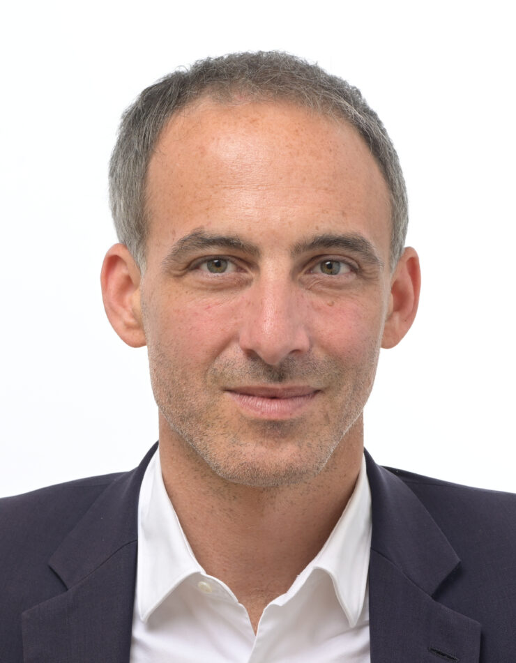 Raphaël Glucksmann, candidat à l'élection présidentielle de 2027