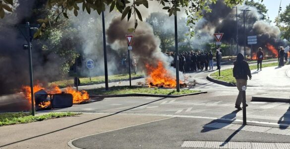 Lycéens mobilisés à Rennes, photo d'archive du 1er octobre 2026 publiée par France 3 Bretagne pour les blocages du 12 octobre