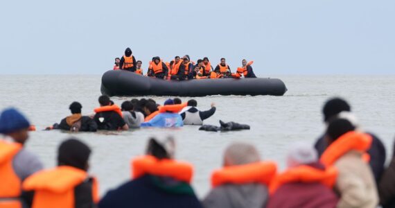 Intervention sur les côtes françaises contre les traversées clandestines de la Manche