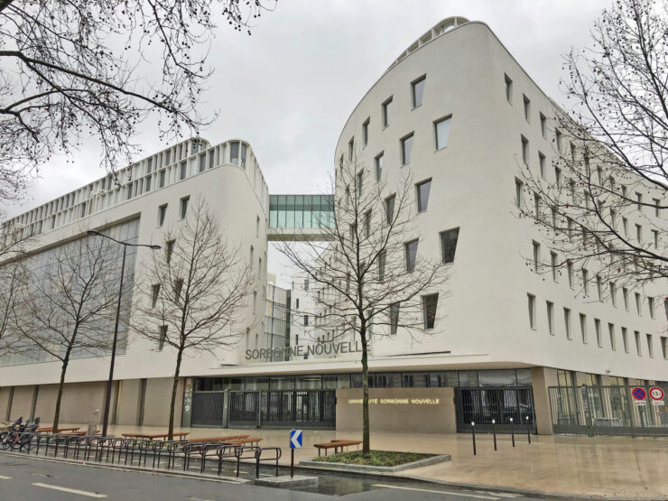 Entrée du campus Nation de l’université Sorbonne Nouvelle à Paris