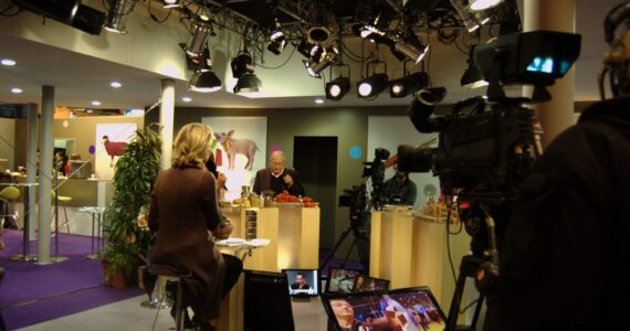 Studio de Public Sénat au Salon de l’agriculture à Paris, le 22 février 2009. Photographie d’archive.