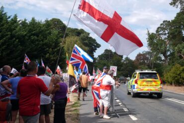 Manifestation dans le Suffolk contre un projet d'hébergement de migrants