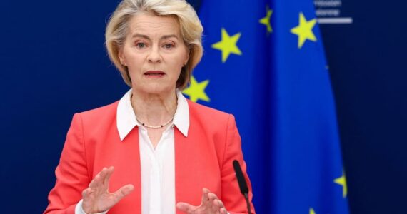 Ursula von der Leyen lors d’une conférence de presse